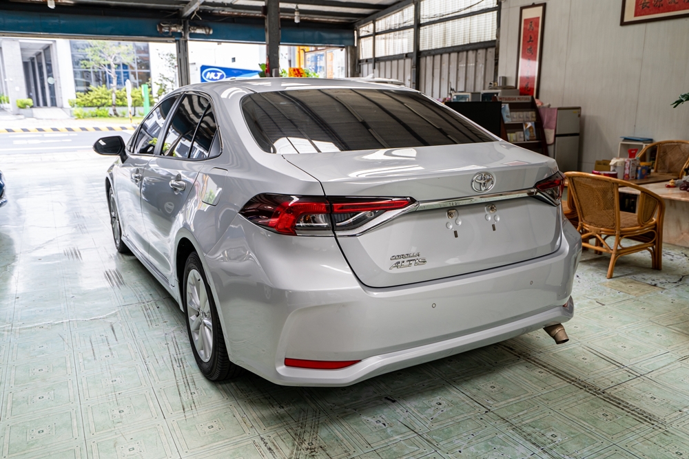 Toyota Altis 實拍 DSC08182